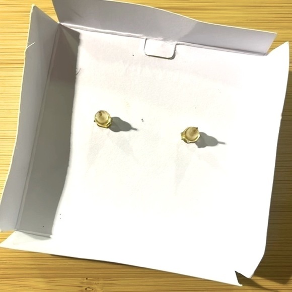 Brand New 18K Gold Plated Black Heart Beaded Stud Post Earrings Handmade Turkey - Picture 9 of 11